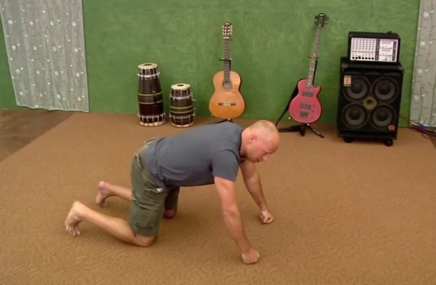 Πώς θα σωθείτε αν πνίγεστε από φαγητό και είστε μόνοι σας! (βίντεο)